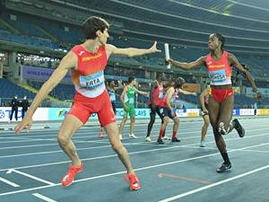 Foto del Campeonato Autonómico de relevos Mixtos Absolutos y Sub 23 a Sub 16