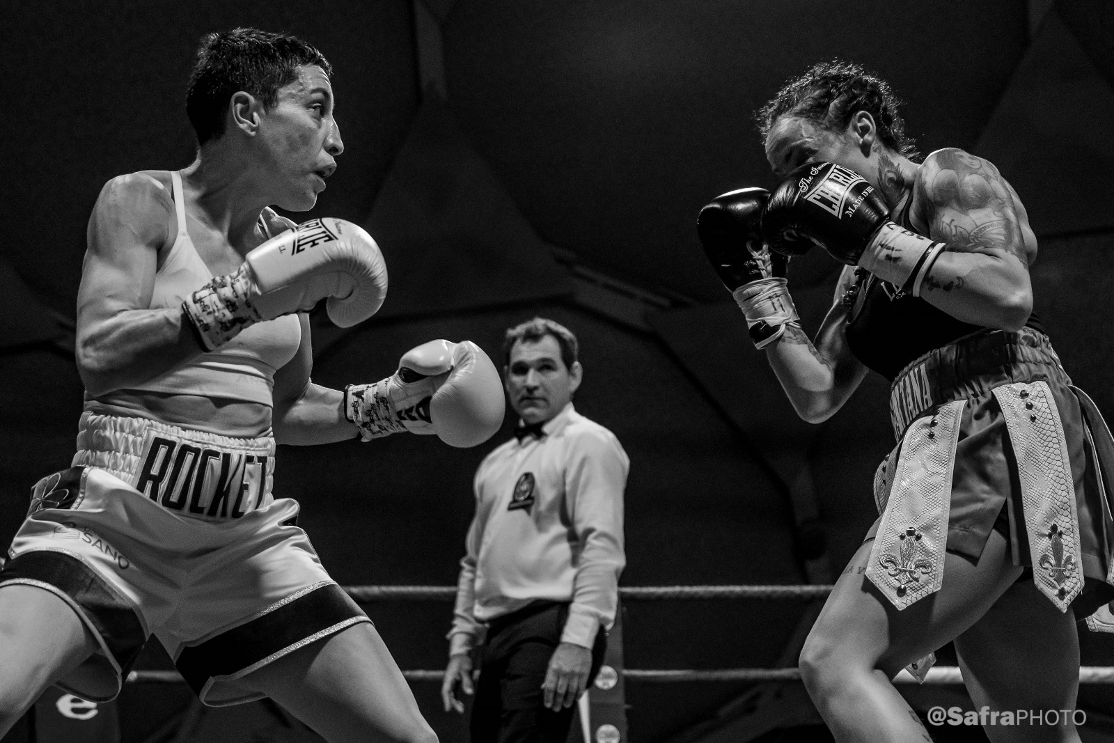 Foto que ilusta el evento DEFENSA CTO. MUNDO ABSOLUTO BOXEO FEMENINO, PESO ÁTOMO