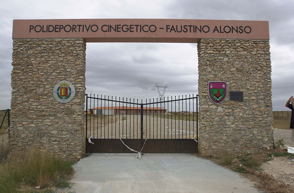 Foto de Polideportivo Cinegético Faustino Alonso